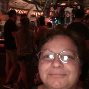 Meet your Posher, Laura